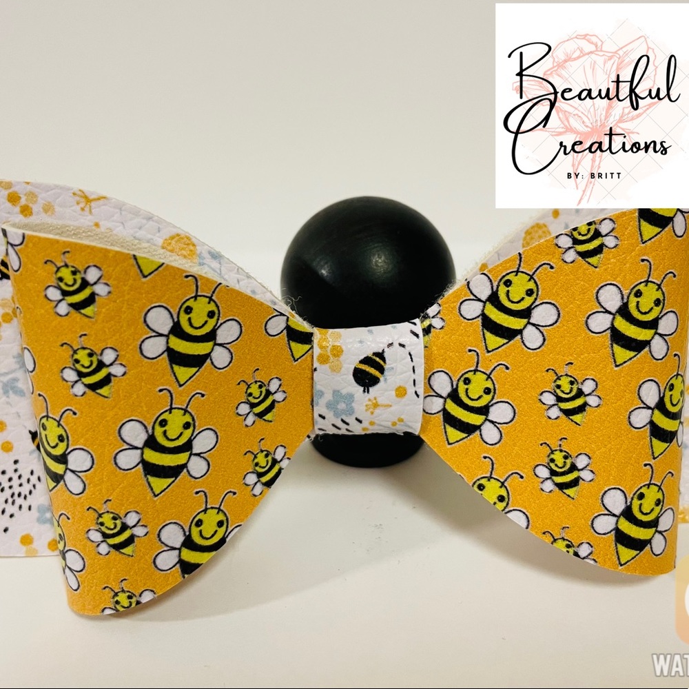 Busy Bee Bow